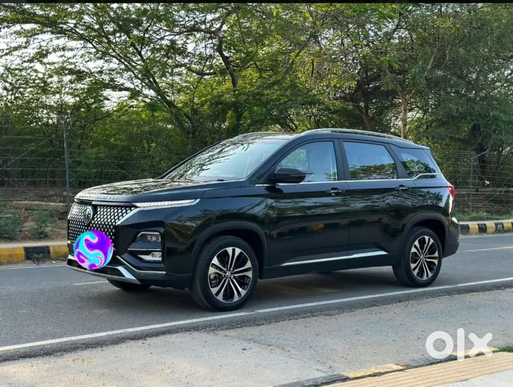 Mg Hector Xuv 2025 Petrol 5000 Km Driven