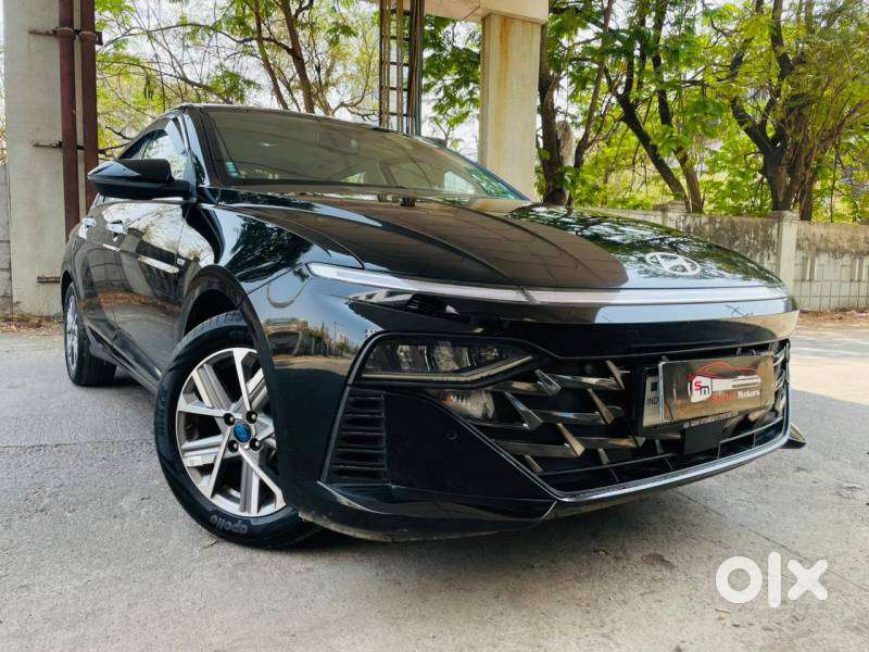 Hyundai Verna 1.5 Sx (o) Vtvt, 2023, Petrol