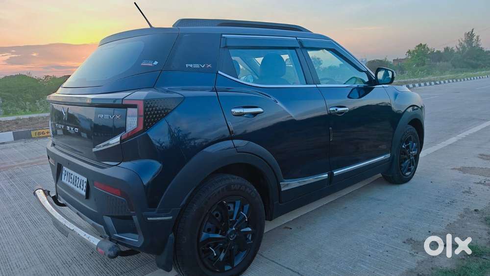 Mahindra Xuv 3xo Ax7l Petrol Mt, 2025, Petrol
