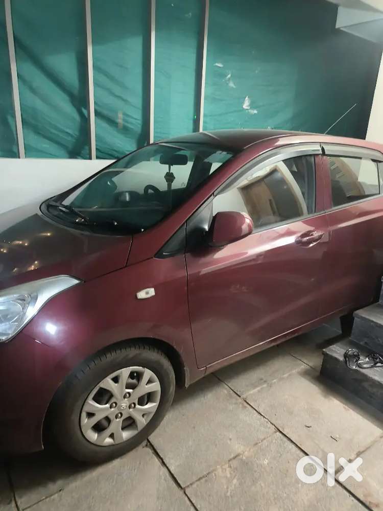 Hyundai Grand I10 2016 Petrol 102000 Km Driven