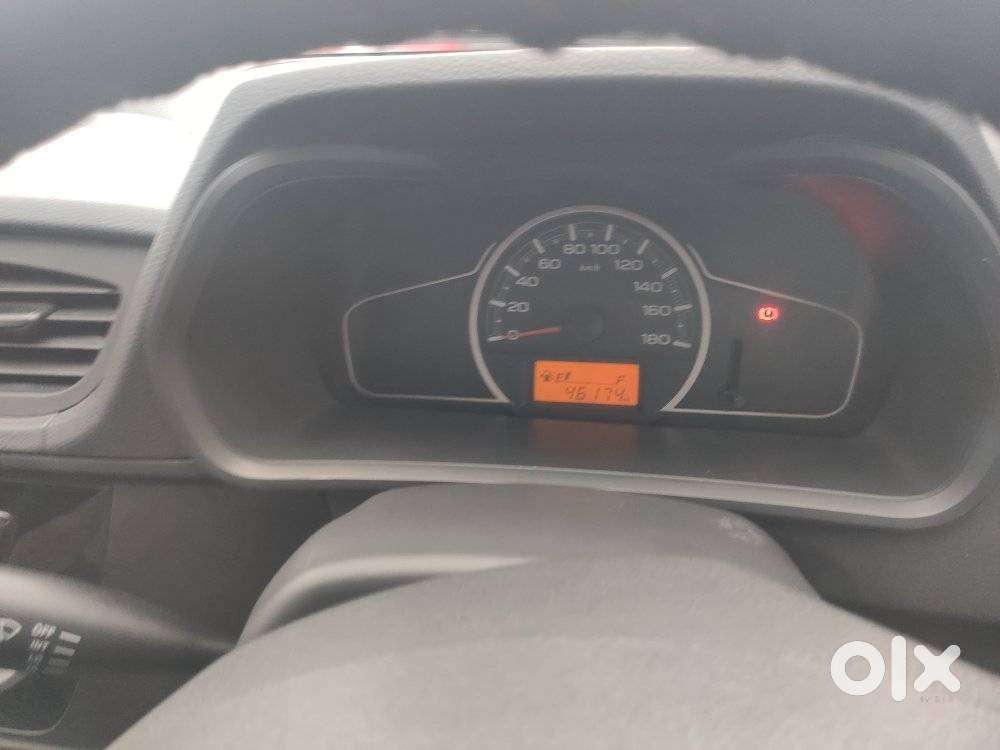 Maruti Suzuki Alto K10 Lxi, 2014