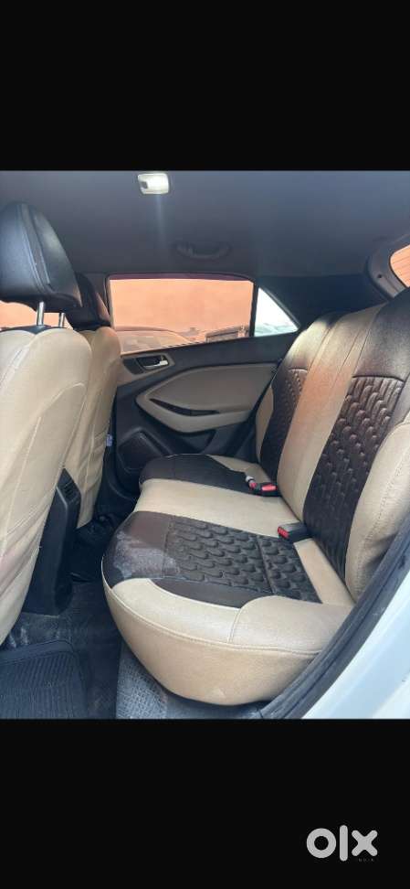 Hyundai I20 Sportz 1.2 Bs-iv, 2018, Petrol