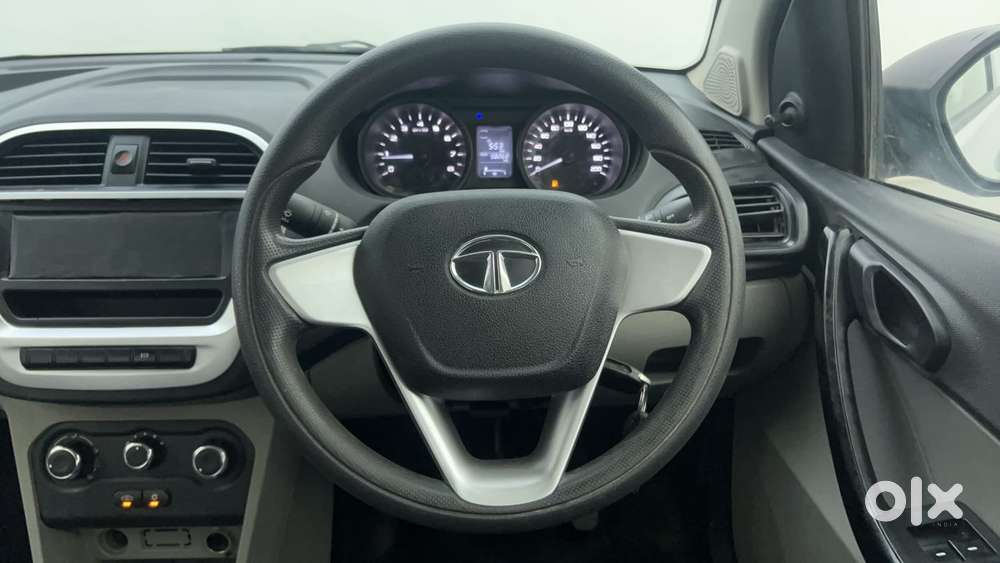 Tata Tiago 1.2 Revotron Xm, 2016, Petrol