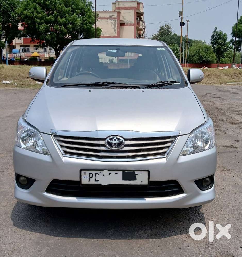 Toyota Innova 2.5 V 7 Str, 2013, Diesel
