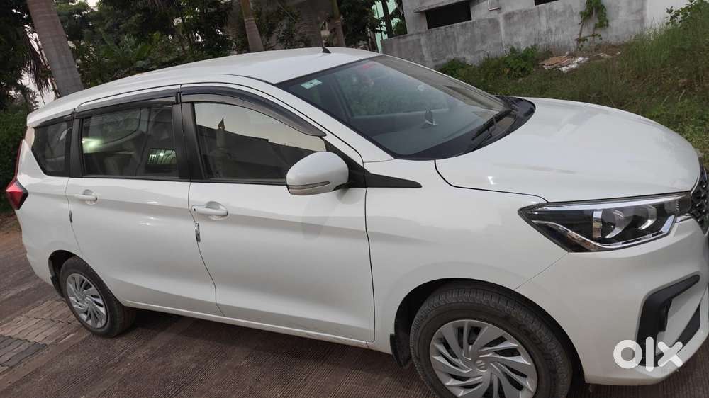 Maruti Suzuki Ertiga Vxi Shvs, 2024, Petrol