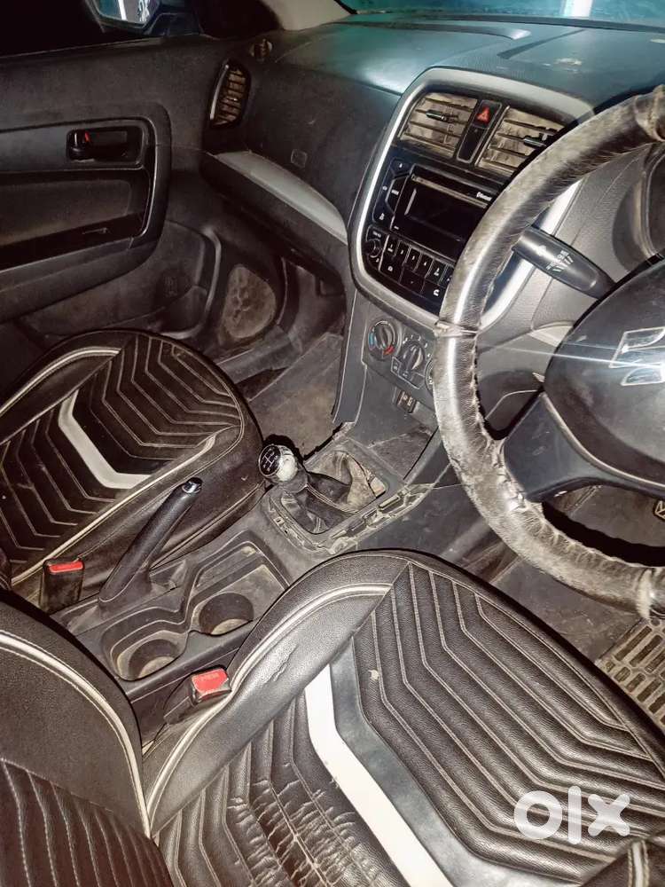 Maruti Suzuki Brezza Lxi 10 Diesel Manual Year