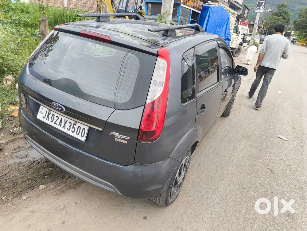 Ford Figo Diesel Zxi 2012