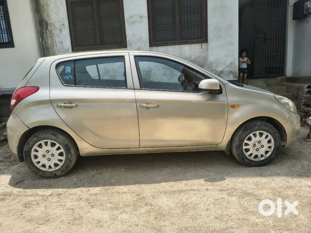 Hyundai I20 2010 Petrol Well Maintained