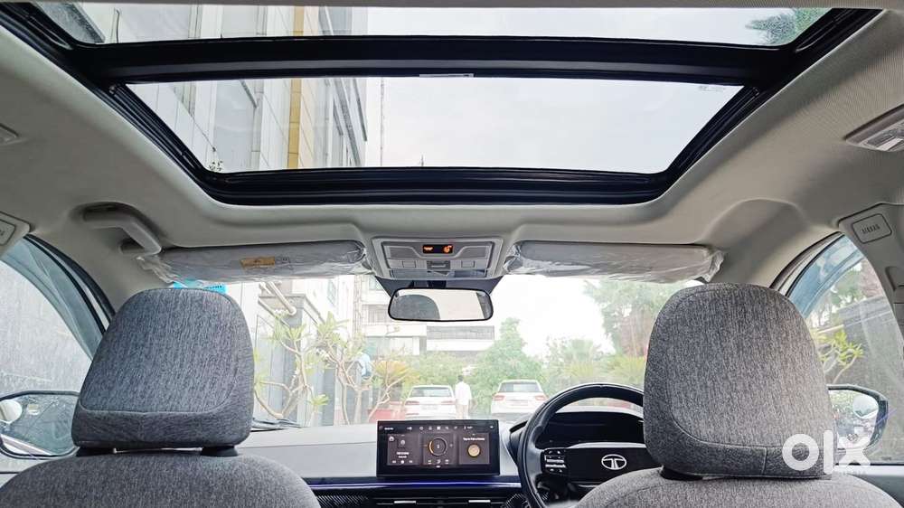 Tata Curvv Creative Plus S 1.2 Revotron Petrol 7dca, 2025, Petrol
