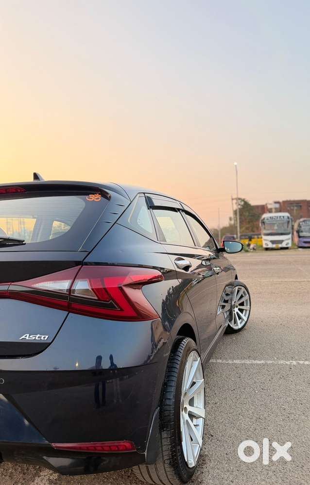 Top Model Hyundai New I20 Asta (o)petrol Manual 2021
