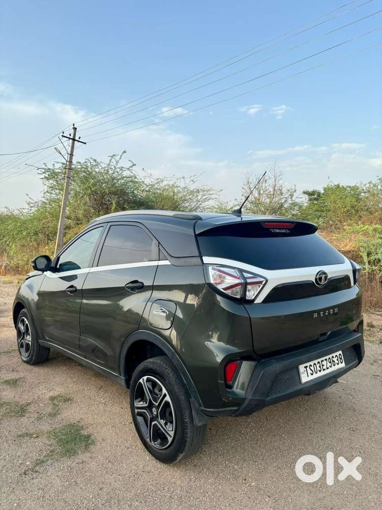 Tata Nexon Xm Petrol 2020