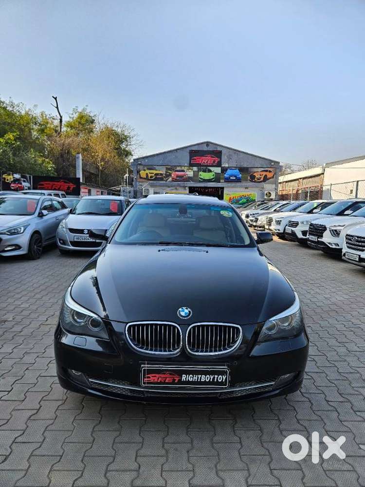Bmw 5 Series 3.0 525i Sedan, 2010, Petrol