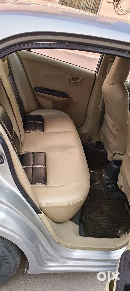 Honda Amaze 2nd Gen 2014 Petrol 76000 Km Driven