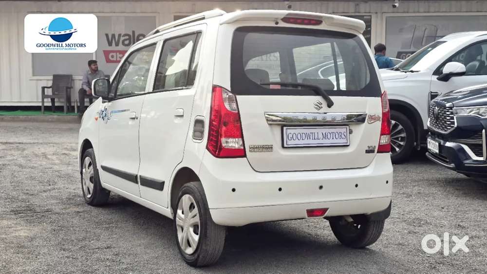 Maruti Suzuki Wagon R 1.0 Vxi Amt, 2017, Petrol