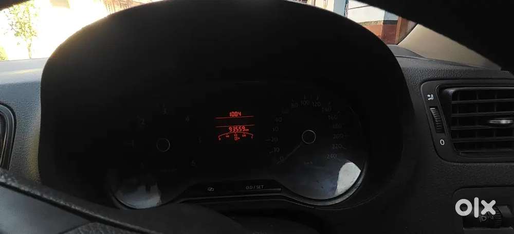 Volkswagen Polo 2011 Diesel 93555 Km Driven And Good Engine Condition