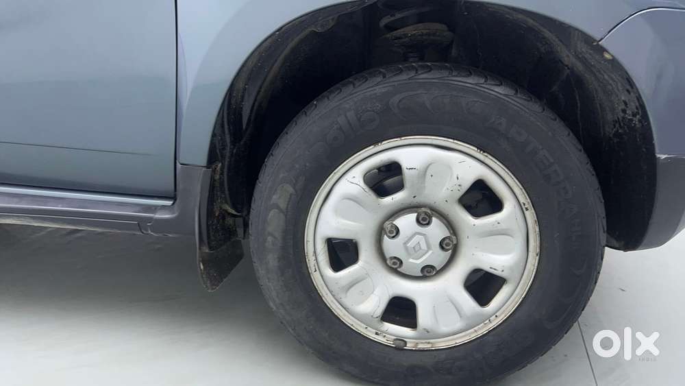 Renault Duster Petrol Rxl, 2013, Petrol