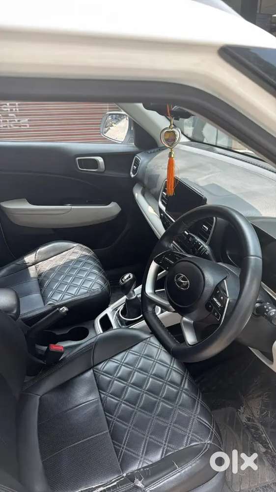 Hyundai Venue 2022 Single Digit No.0008 Diesel Manual 59211 Km