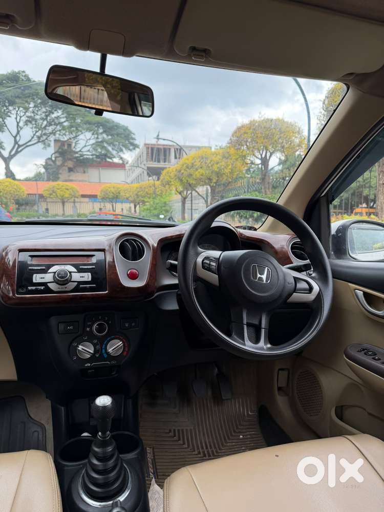 Honda Brio Vx, 2014, Petrol