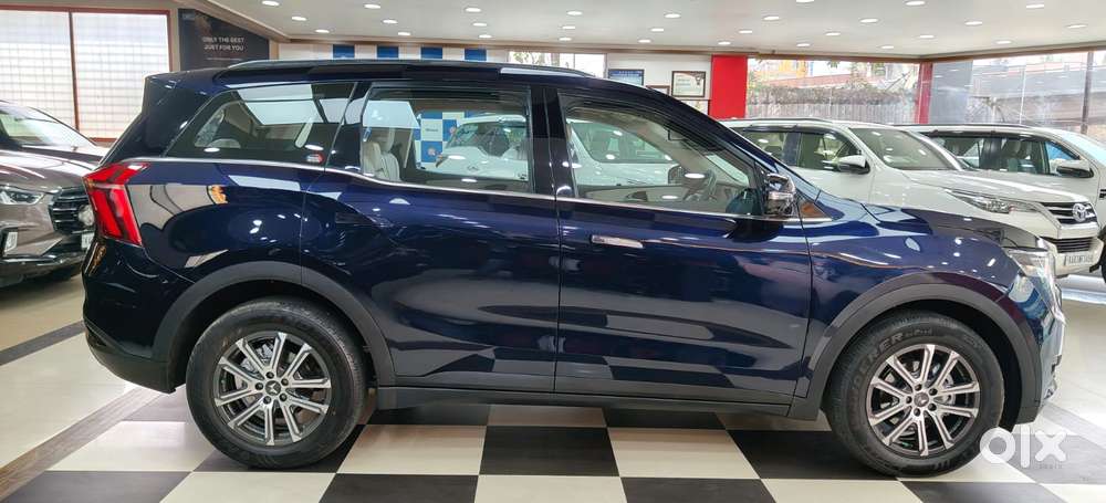 Mahindra Xuv700 2.0 Ax 7 Petrol At Luxury Pack Str, 2022, Petrol