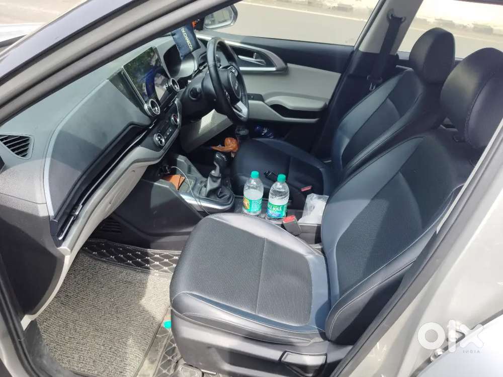 Kia Carens Premium Diesel 2024