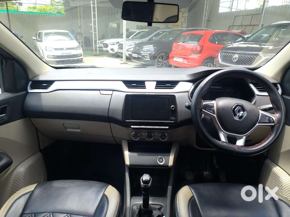 Renault Triber Rxz, 2022, Petrol
