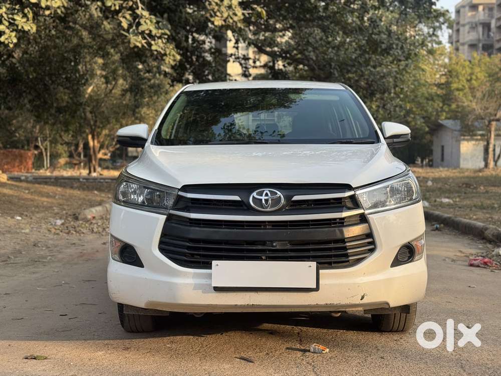 Toyota Innova Crysta 2.7 Gx At 8s, 2019, Diesel