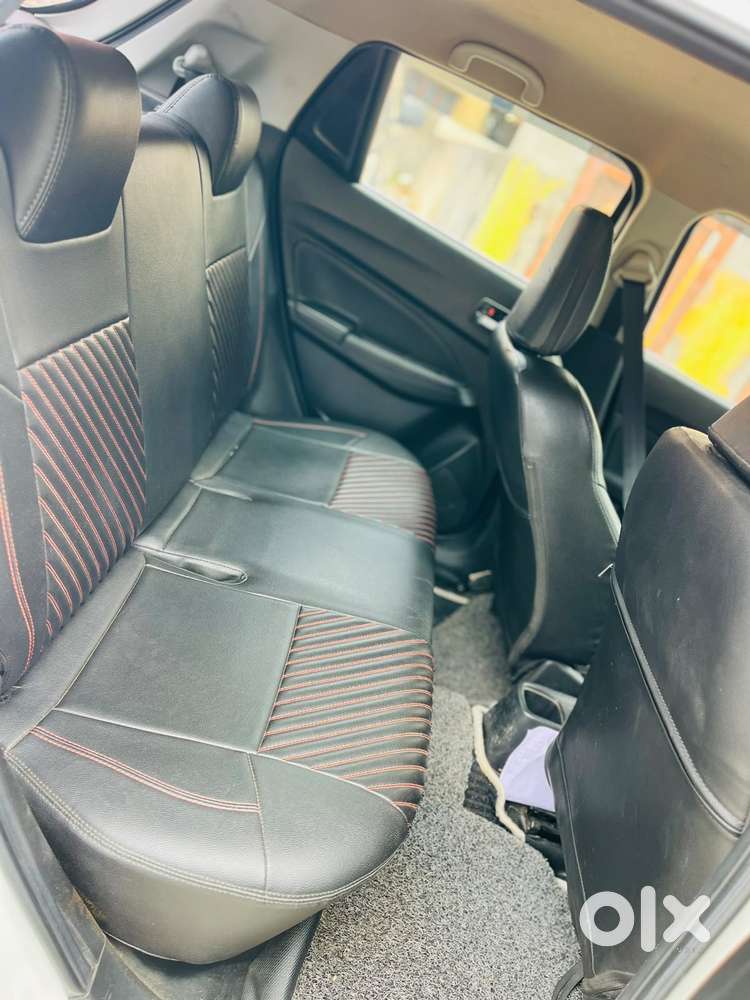 Maruti Suzuki Swift 1.2 Vxi (o), 2023, Petrol