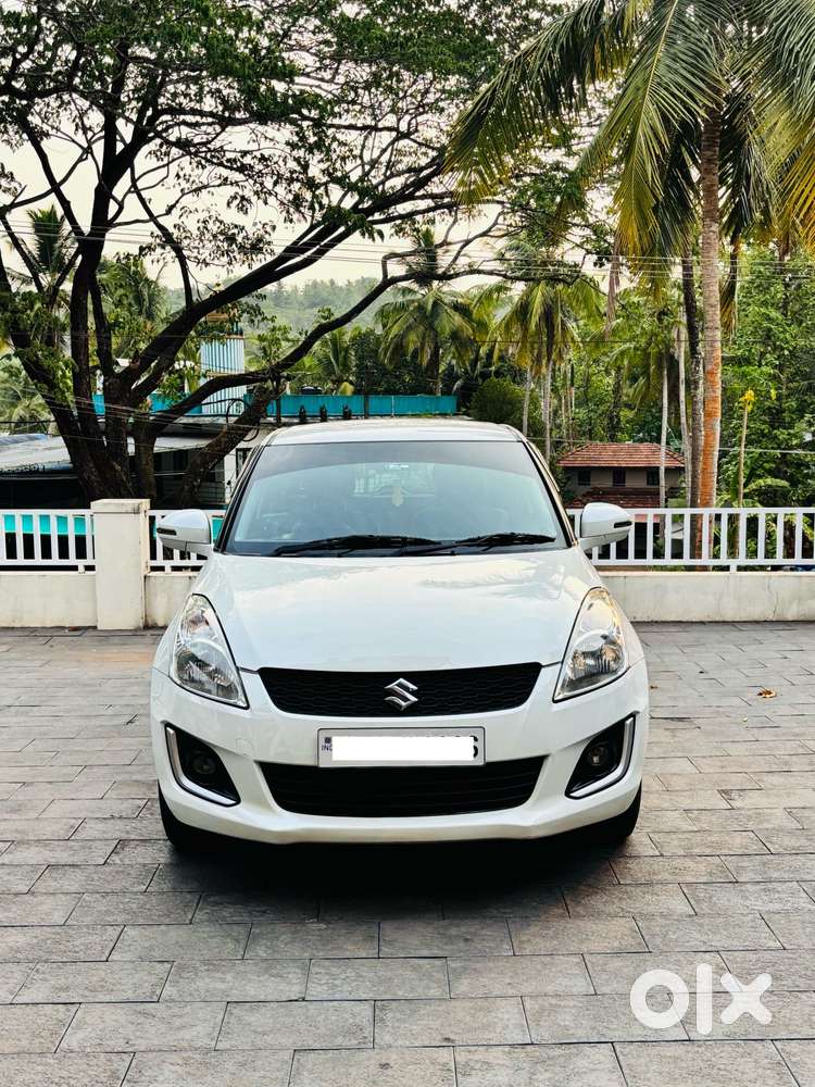 Maruti Suzuki Swift Vxi Optional, 2017, Petrol