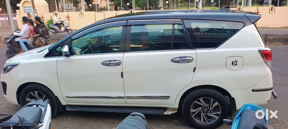Toyota Innova Crysta 2022