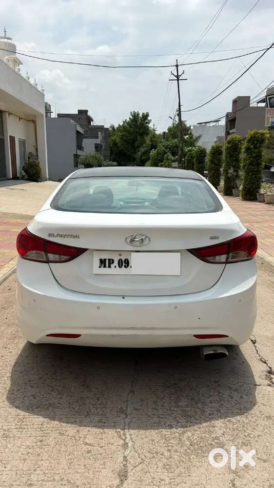 Hyundai New Elantra 2015 Diesel Good Condition