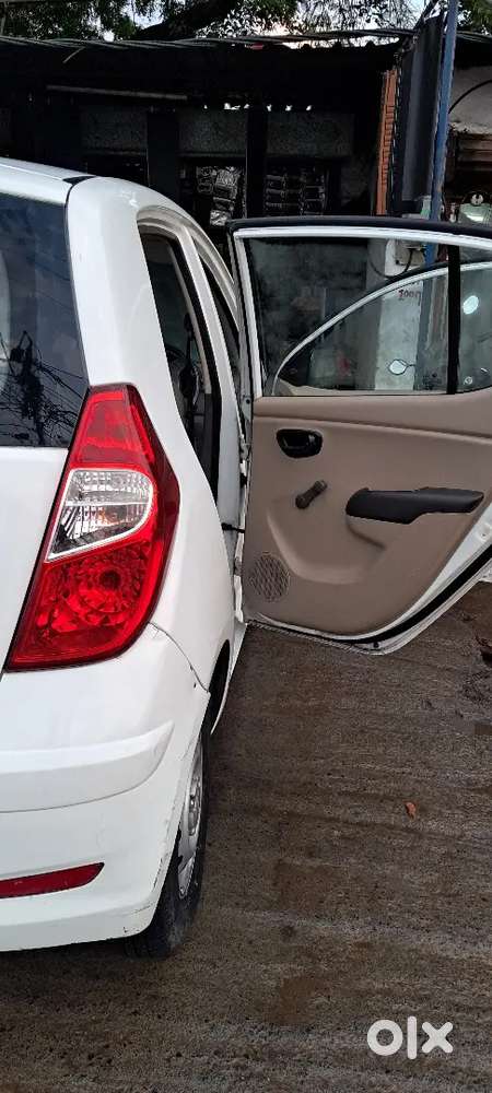 Hyundai I10 2011 Petrol