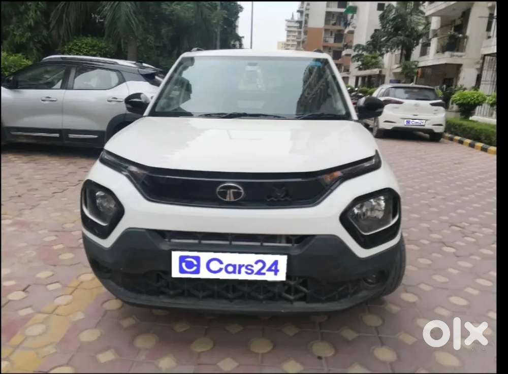 Tata Punch 1.2 Revotron Petrol Manual 2024