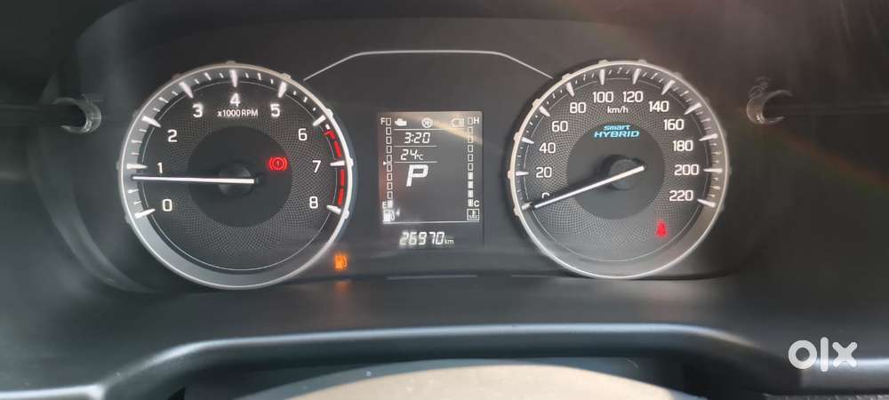 Maruti Suzuki Brezza 1.5 Vxi At Smart Hybrid, 2024, Petrol