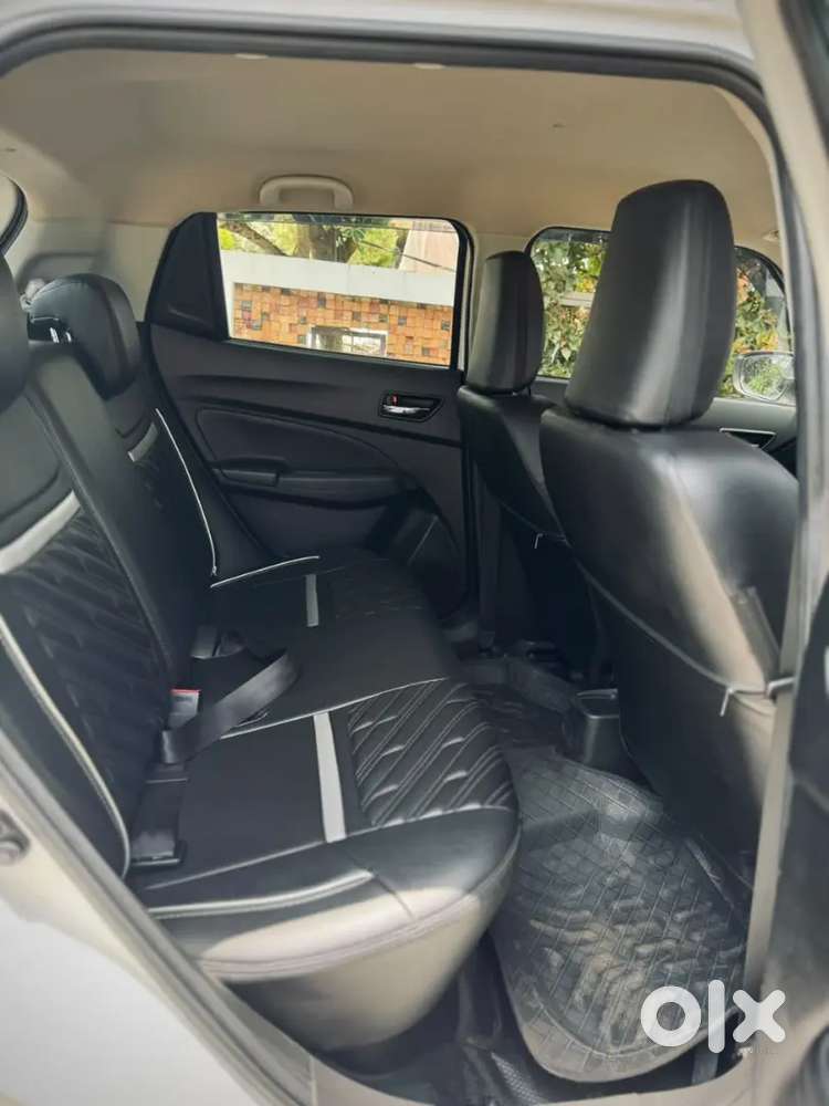 Maruti Suzuki Swift Zxi 2023 Petrol Manual Plus