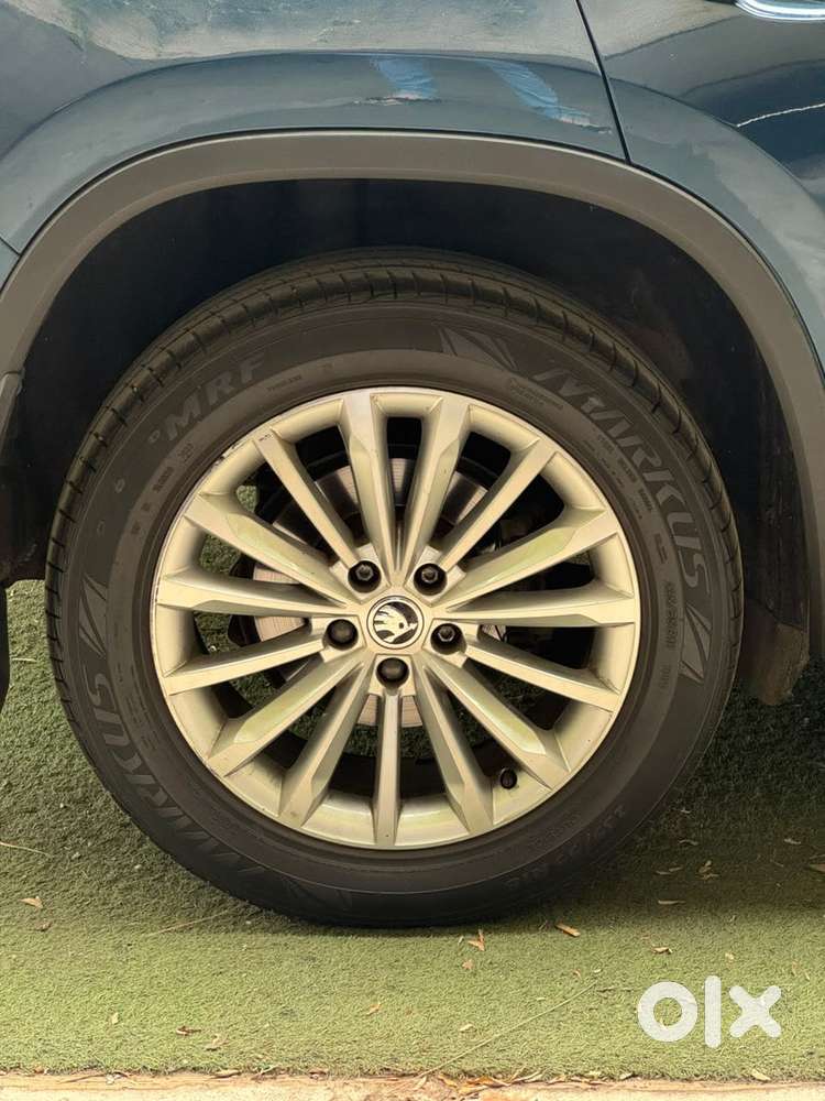 Skoda Kodiaq 2.0 L&k Tsi Dsg, 2023, Petrol