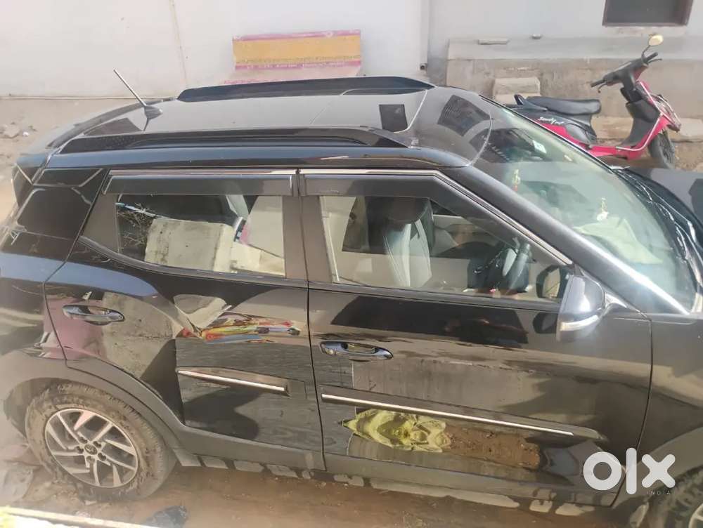 Mahindra Xuv 3xo 2025 Diesel 11000 Km Driven