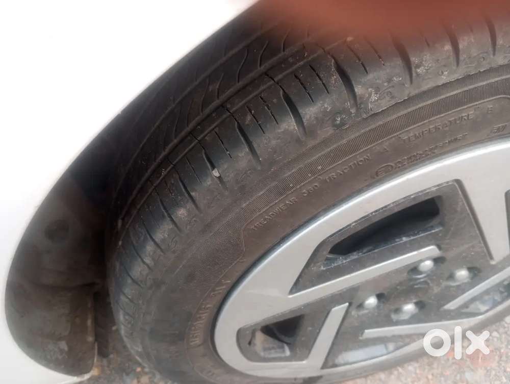 Hyundai Aura 2026 Petrol 6000 Km Driven