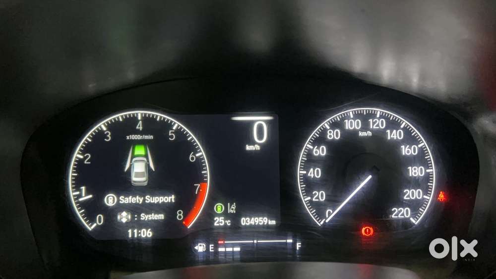 Honda City Zx Petrol Mt, 2023, Petrol