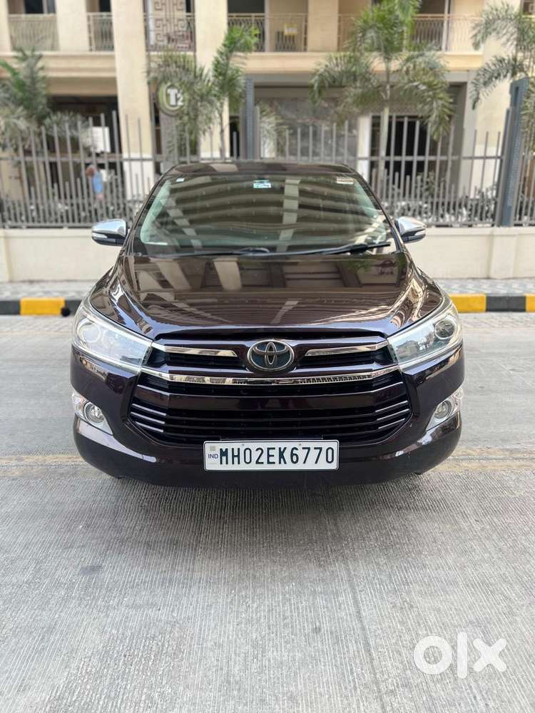 Toyota Innova Crysta 2.8 Zx At 7 Seater, 2017, Diesel
