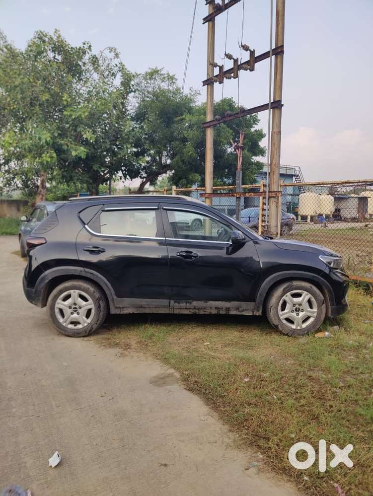 Kia Sonet Petrol 2022
