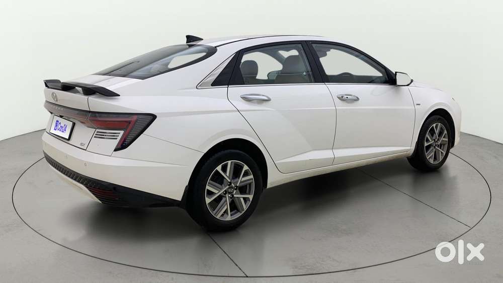 Hyundai Verna 1.5 Sx (o) Ivt, 2025, Petrol