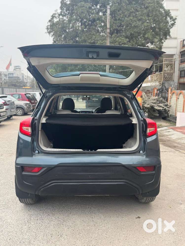 Mahindra Xuv300 W4, 2022, Petrol