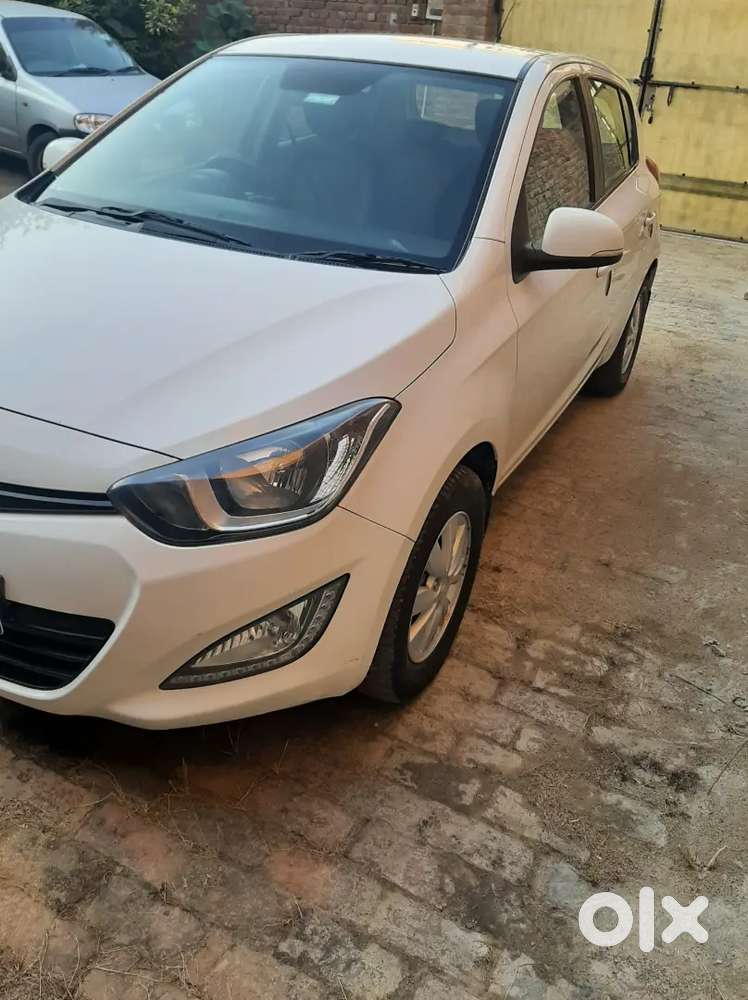 Hyundai I20 Sportz December 2013 Variant