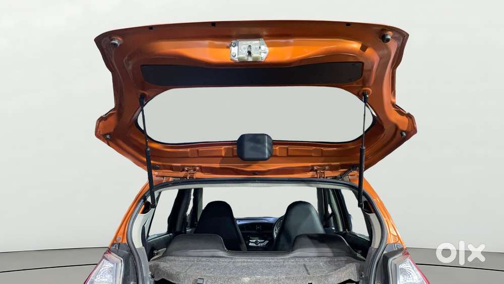 Maruti Suzuki Alto K10 Vxi, 2015, Petrol