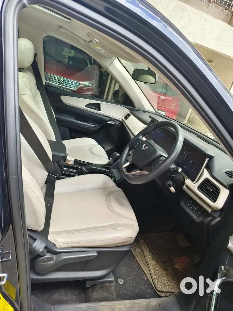 Mahindra Xuv700 2022 Diesel 54000 Km Driven Mh 14 Vip Number.