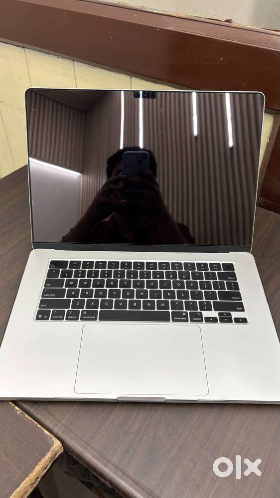 Apple MacBook Air M4 (2025), 15-inch, in Silver colour