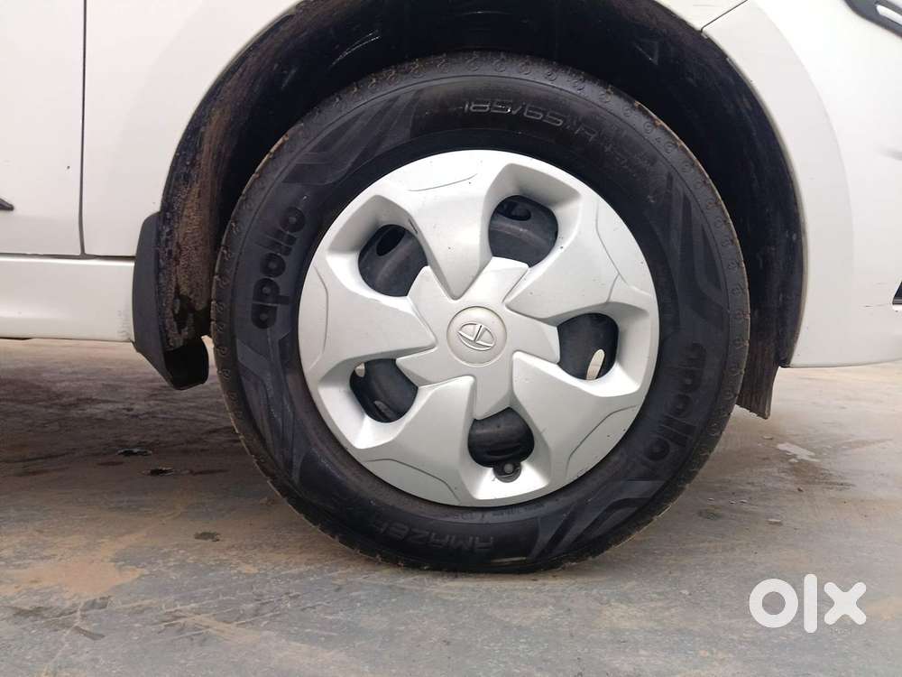 Tata Tiago 1.2 Revotron Xt, 2018, Petrol