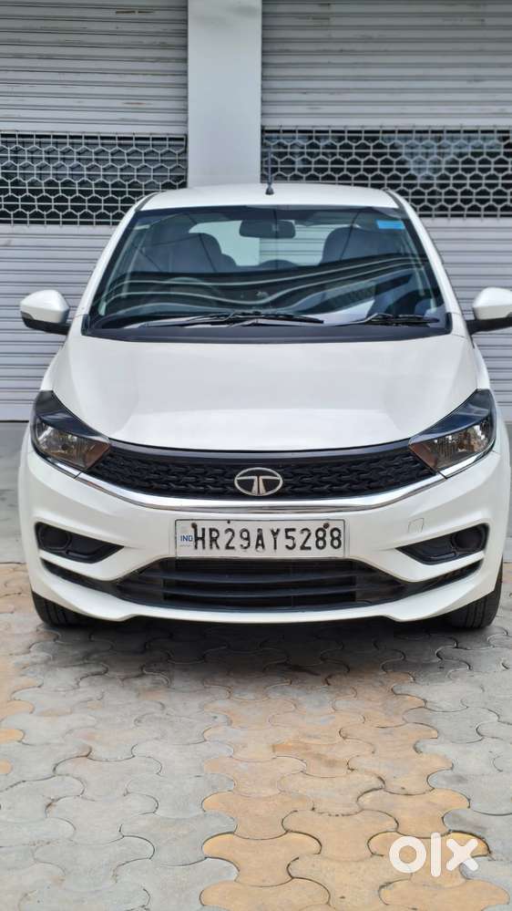 Tata Tiago 1.2 Revotron Xt (o), 2022, Petrol