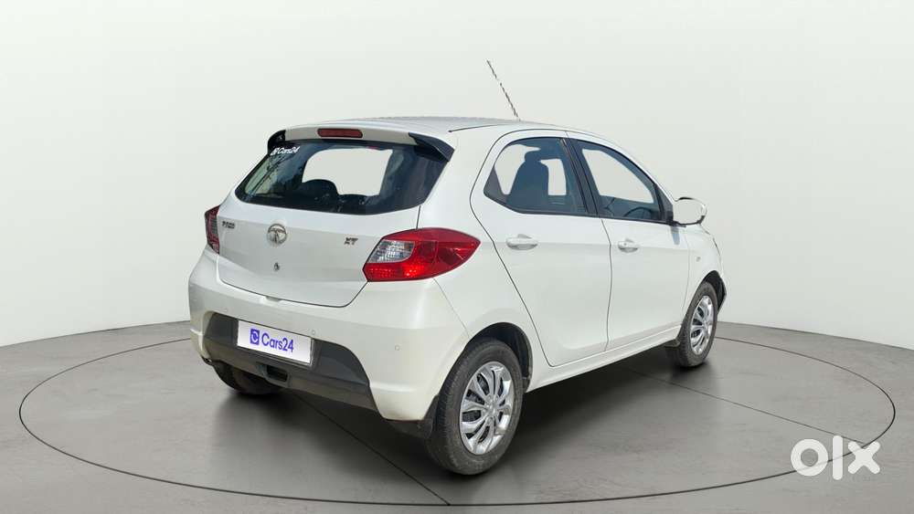 Tata Tiago 1.2 Revotron Xt, 2016, Petrol