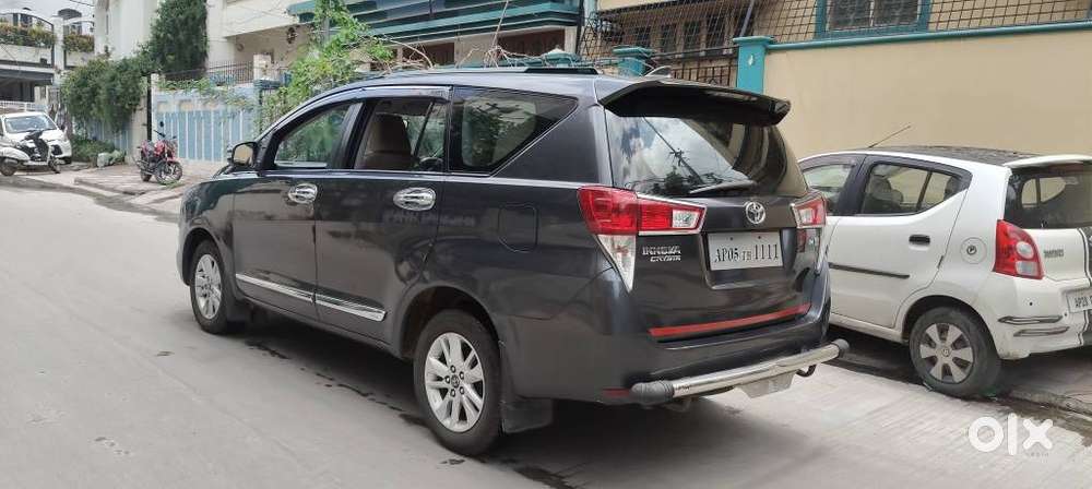 Toyota Innova Crysta 2.7 Gx Mt 8s, 2017, Diesel